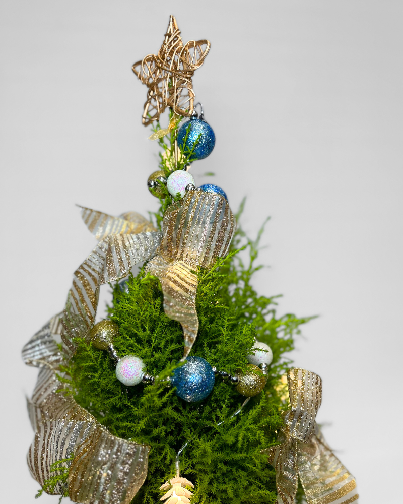 Snowy Glow Christmas Tree