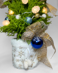 Snowy Glow Christmas Tree